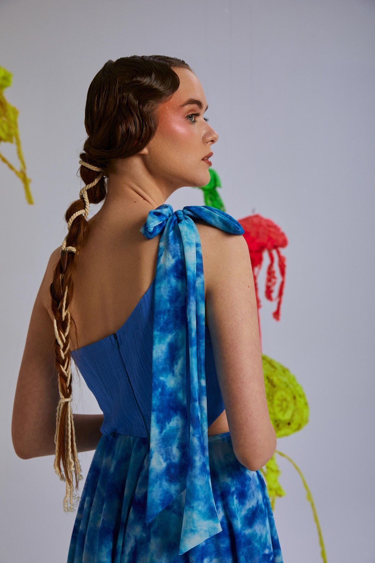 Maxima, Saks Mavisi, Büzgülü, Asimetrik, Pencere Detaylı, Tek Askılı, Astarlı, Yazlık Elbise